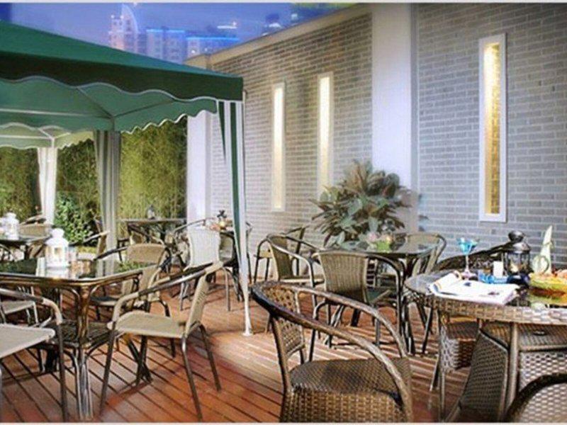 9C096CCE0D878D74D7BCAB6219C68FDF