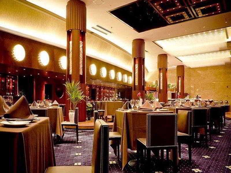 7E853E16E71A8BF220D0C99CC3857ED4