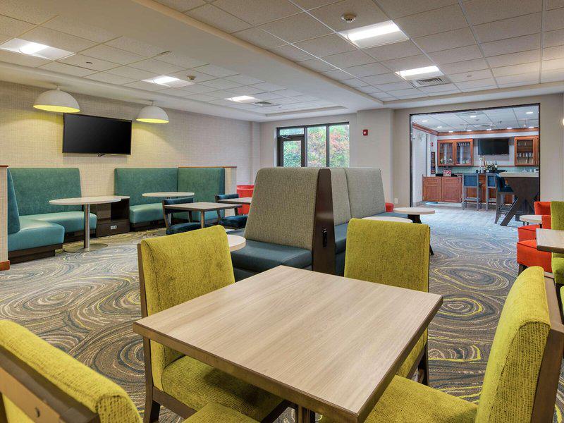 93819B45390EC4B6E36B01340B6B005E