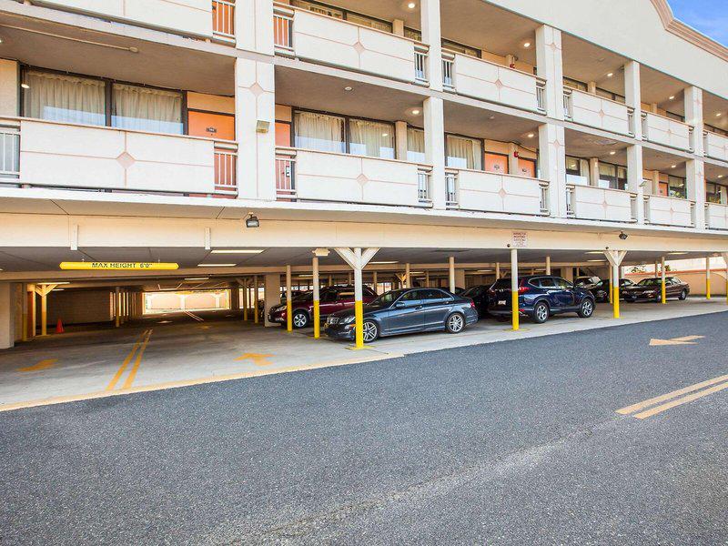 76661F114488FB098A1627A4985F3C00