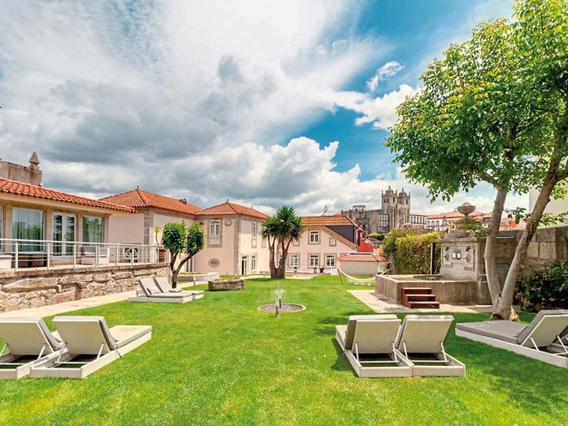 53E50955844D690ADB8578AE0CE71EBC