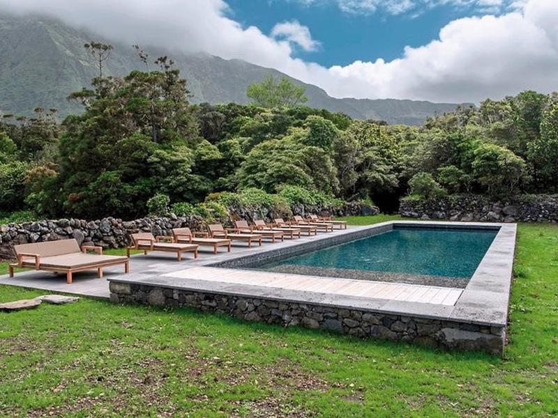 652F9F719AD7227F4CA728C22D976970