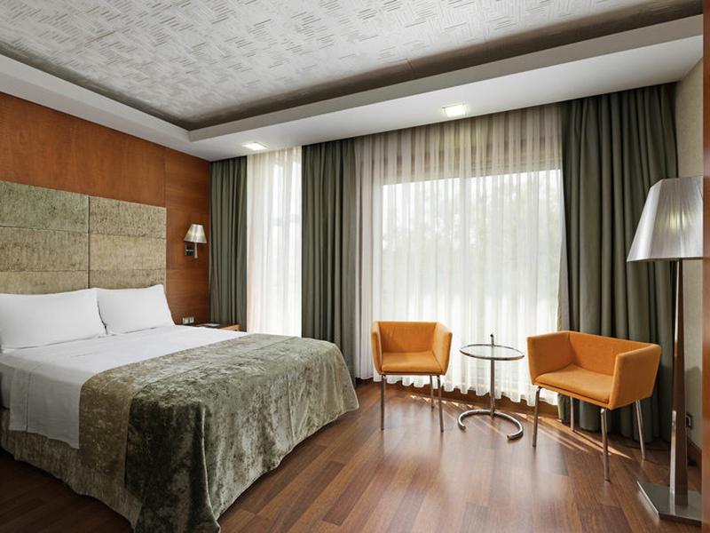 0D41A8026F027E4179623D1888388926