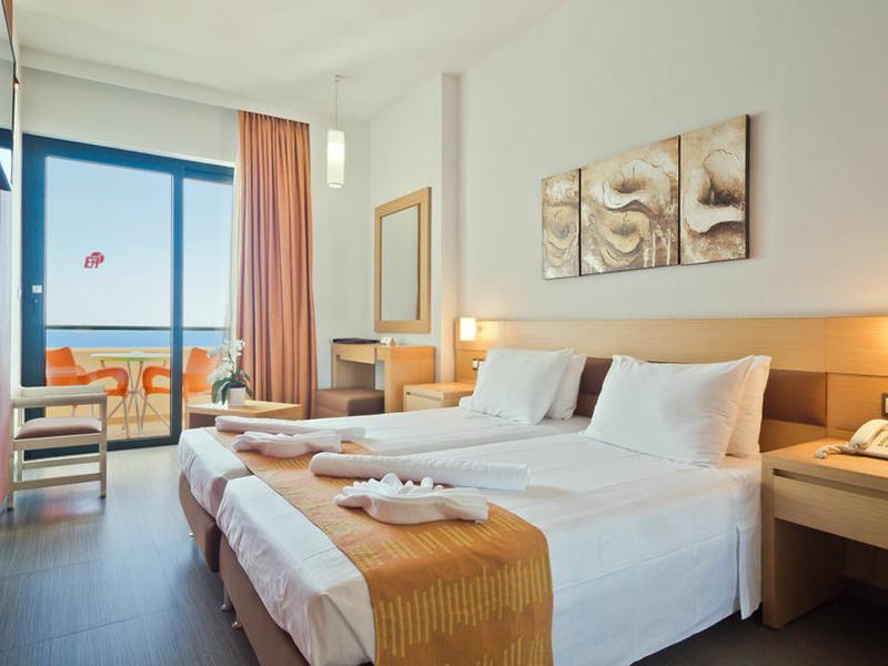 145CD8BD5BDE4FC0A1AE7B37068ADC57