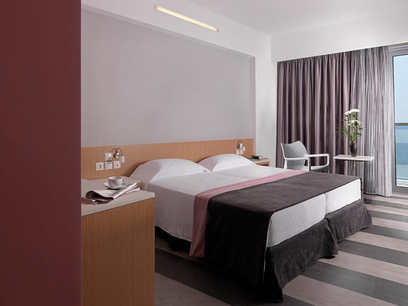 6F796F1D5E4598FB7558A22C9CE8AFED