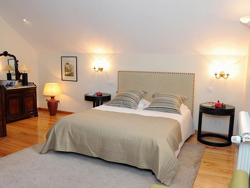 C9B90BB8F66F33FFE4575E277C0023FB