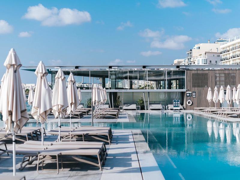 92F6D18DED3EAFF1C7744A62497D341A