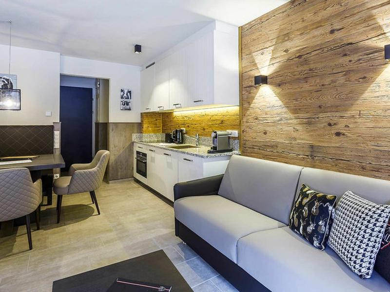 88916C150B901AFC69D2987934DF5295