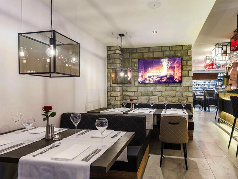 1D11EFB3163230AC54DFC4A5463A8197