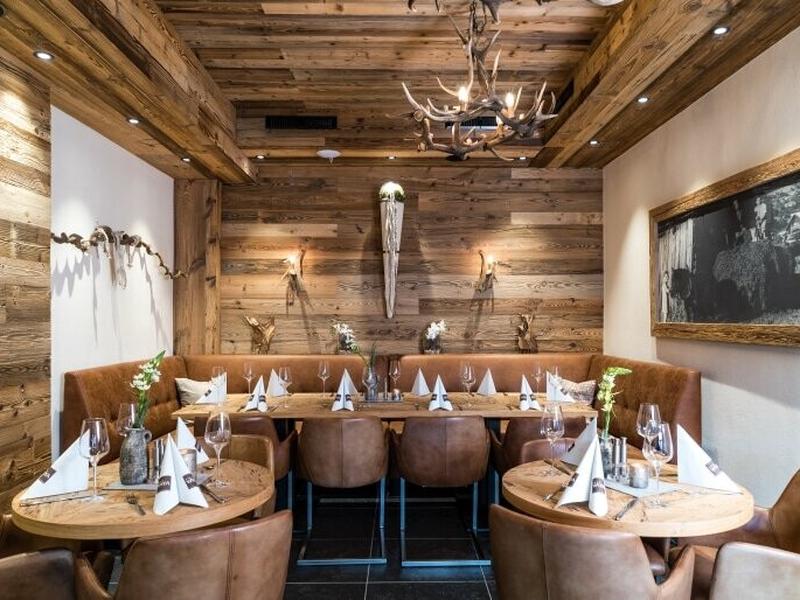 784162BFCA7E83617414E7F291109819