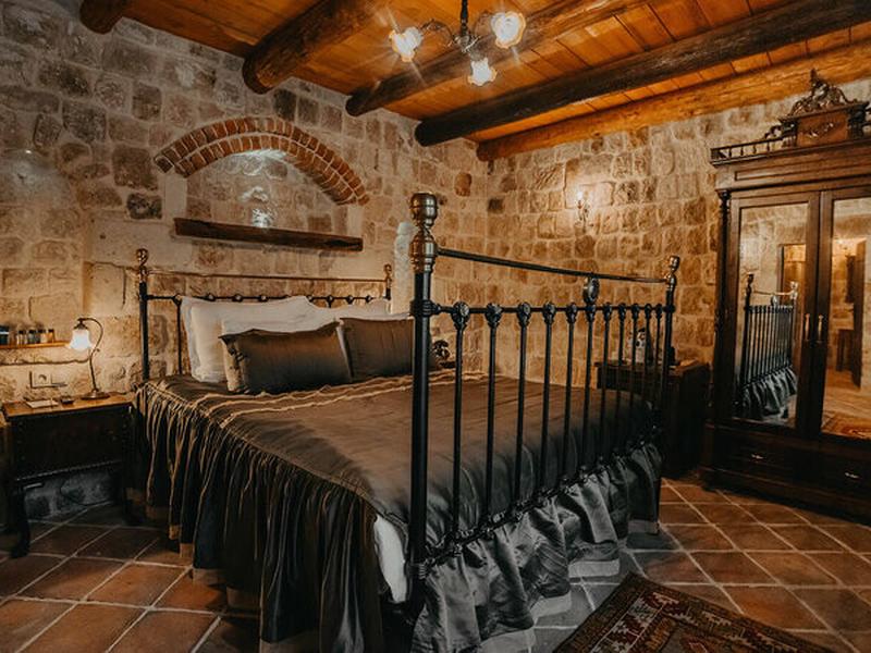 3B03C27A6DD5D167A78C3D841B0B1F44