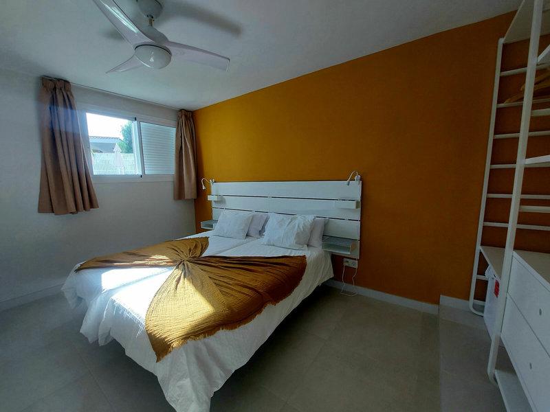 59E5A2CE9AD8500E6734E92B531DCF48