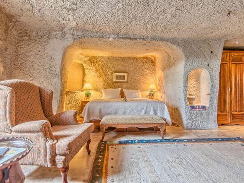 021FDDCFDB9512C03BDD8881D5C63037