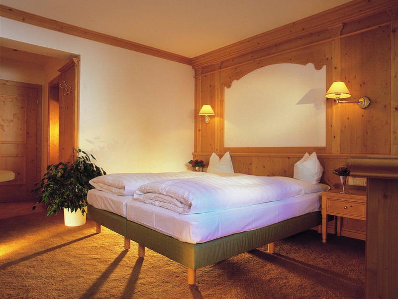 B342244B95C907AC42E7D3A2ED4B0CF2