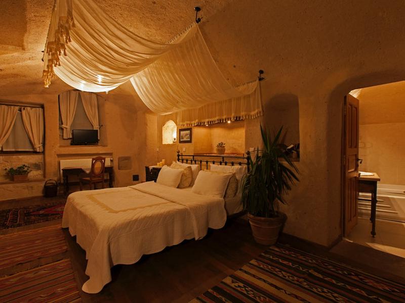 FC00F290C295EE32D62DBC496375EAED