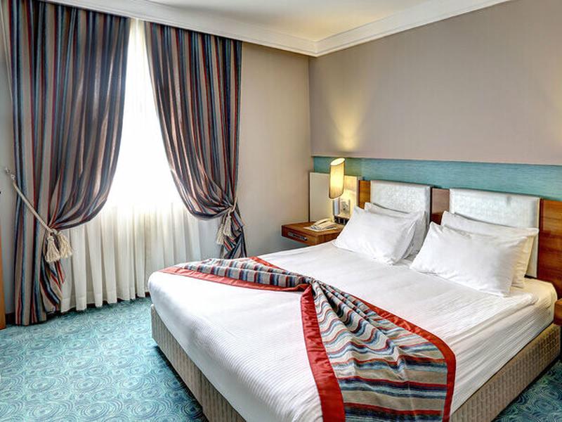 64AA8A303AF5F225589C9B6E462785E1