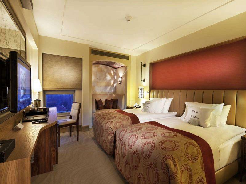 87AD2895DEB6D0800A6384ED0F11C179