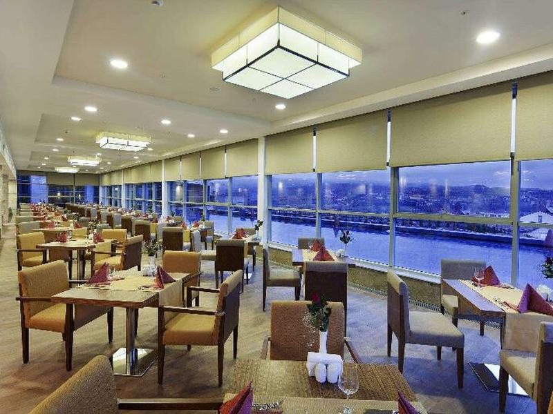 F7722AA606BF677A8EE18117D6E6DB97