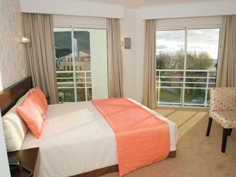 23A59F9AD3570B5680BB8BF9D62B0377