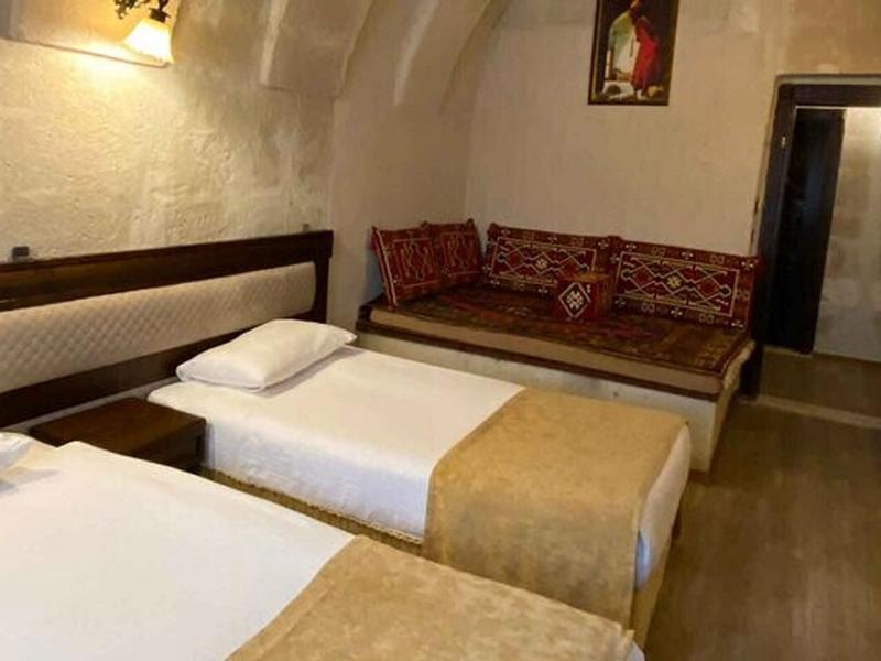 89D33ED4AD7BD153849B5EBD48D3B07C