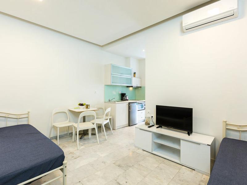 7F3D79376CF2683B8C11774289C77F4A