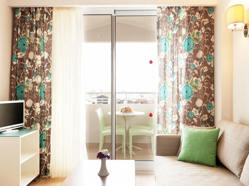 46DBCAB400CE0F04D76CB9979DEF640D