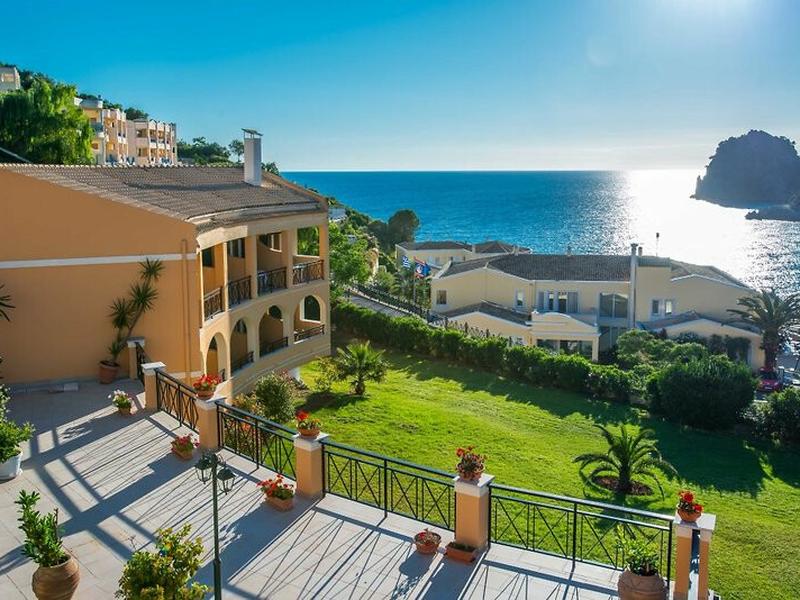 2C0F7AE4737BF24F22B08E9D54A749C6