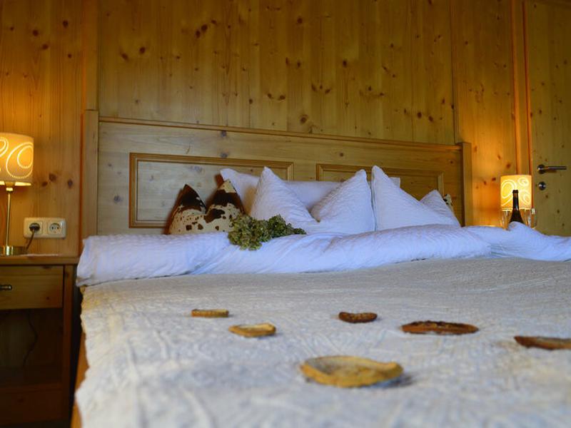 81BE839FDF803F5016E5C376625B33A4