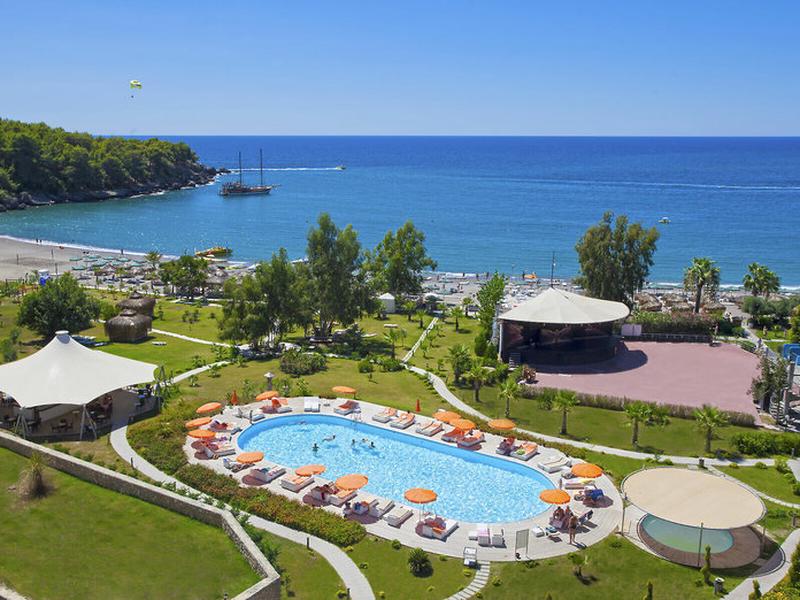 F63B381783201A2A5C107A4A1415A176