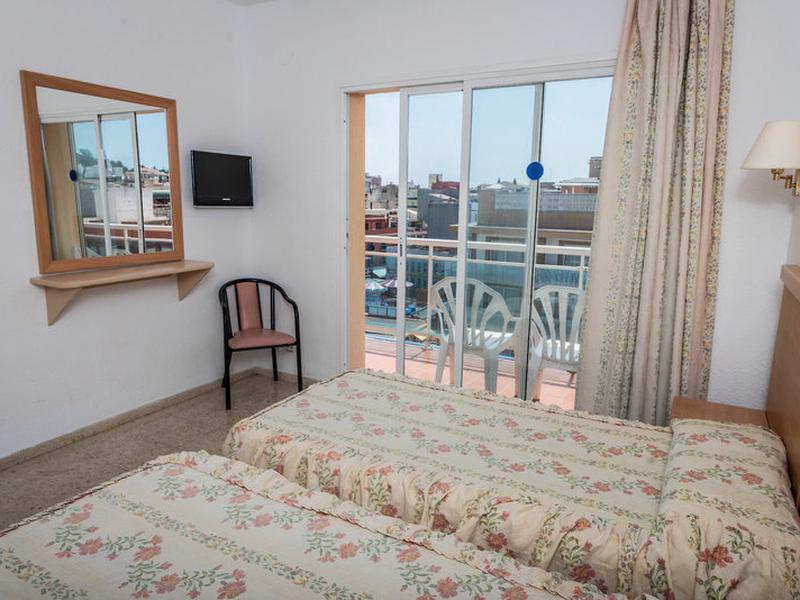 6BD15A7F28E075D1F7EF1AD1D31DD257