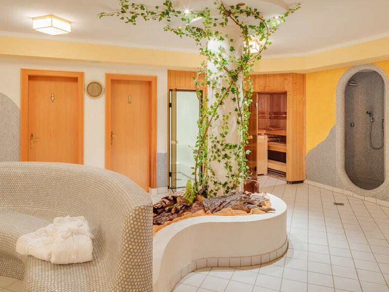 6F9BF8EA2D224F022455B16D229A8FB8