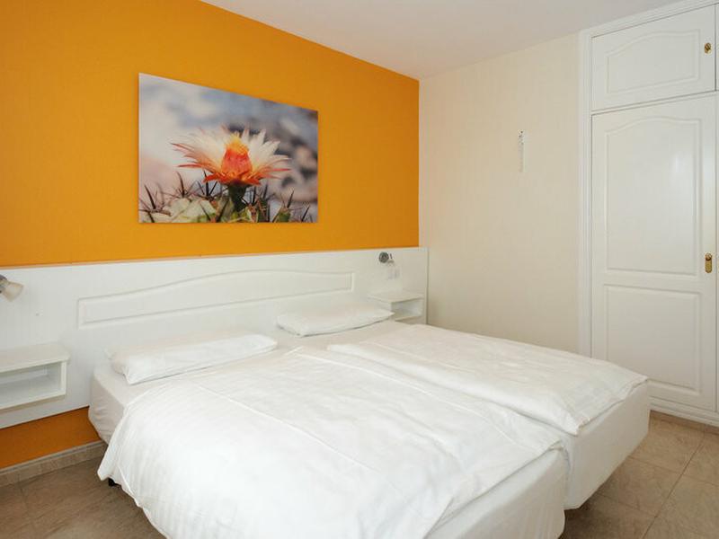 A3C70298C628949C30006D47EF110FD6