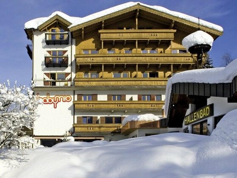 46CE859ECA693FD045EE3A5157B5150D