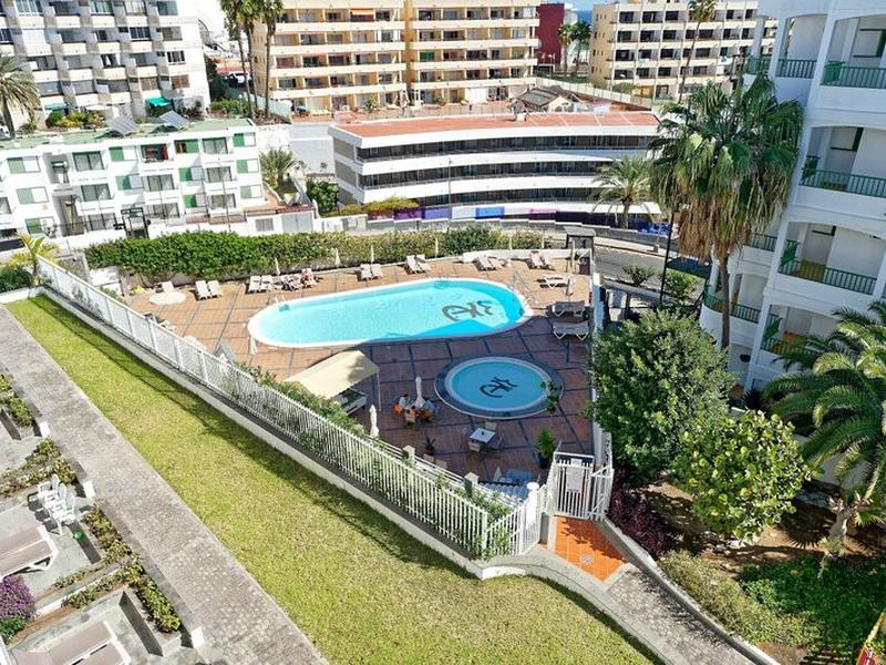 577CA50C59989E8C6FF4741E96F6ED6D