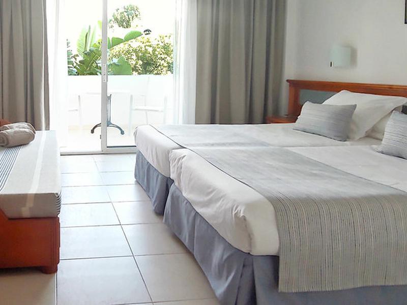 03B92664505FF89EAA160F1F983668BF