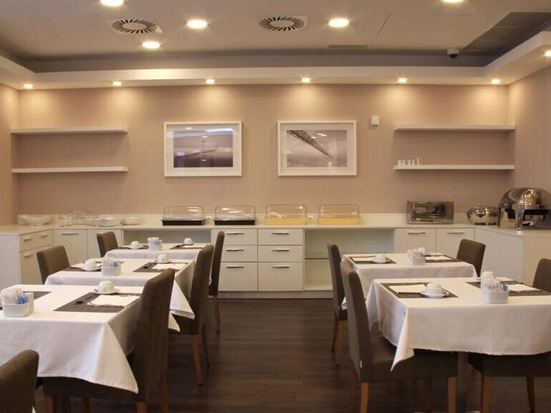 1D9B68E68078013405230D40D793EFBC