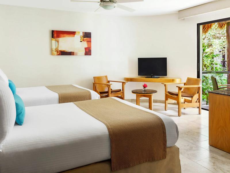 39A4C961952169FDE7B70E77E015BF29