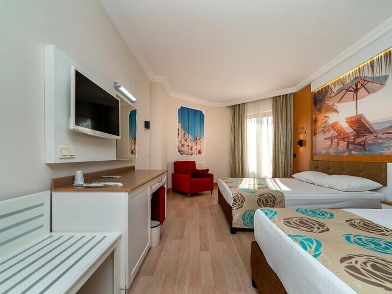 394033070B1DD108EF3B6D8BB7862587