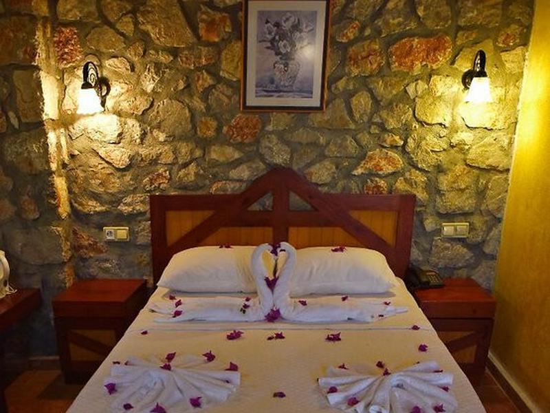 F6711743ED7AB8B1E87D447C6A6C9B05