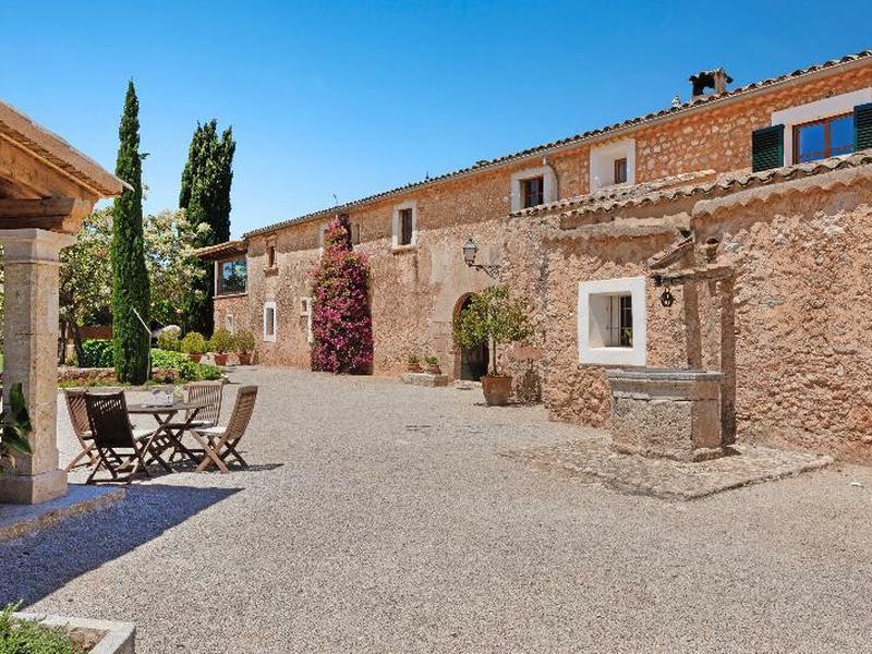 920CF4B7BA1106B18908E48A423C9055