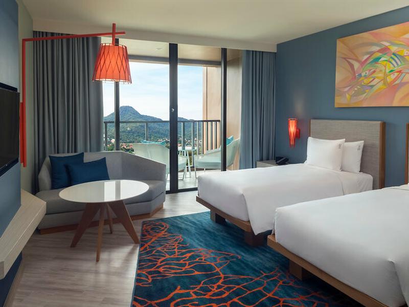 921E983F7962A220907DAEDEB251C951