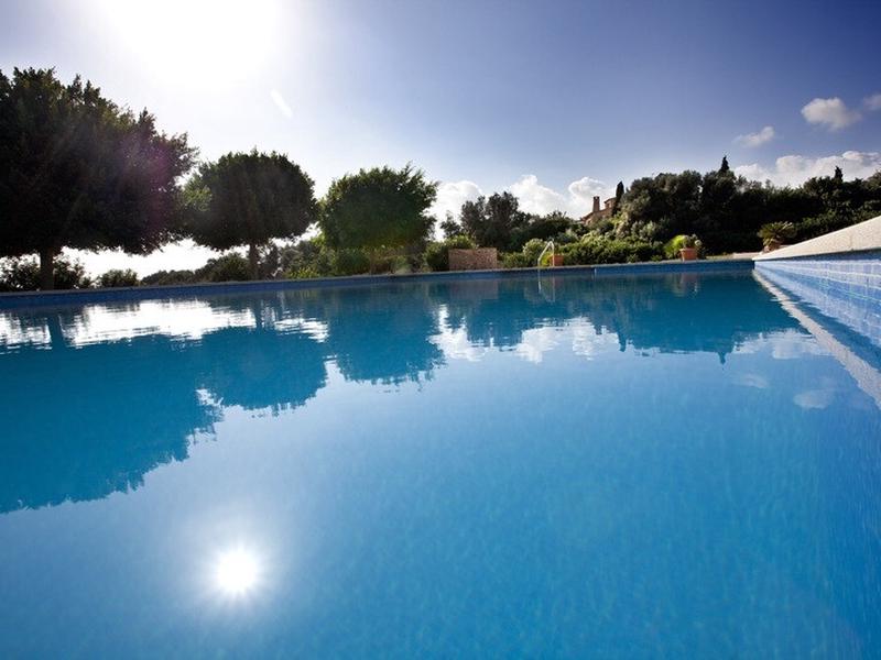 E69B02B423EEE91E645A384A6AB3D1C6