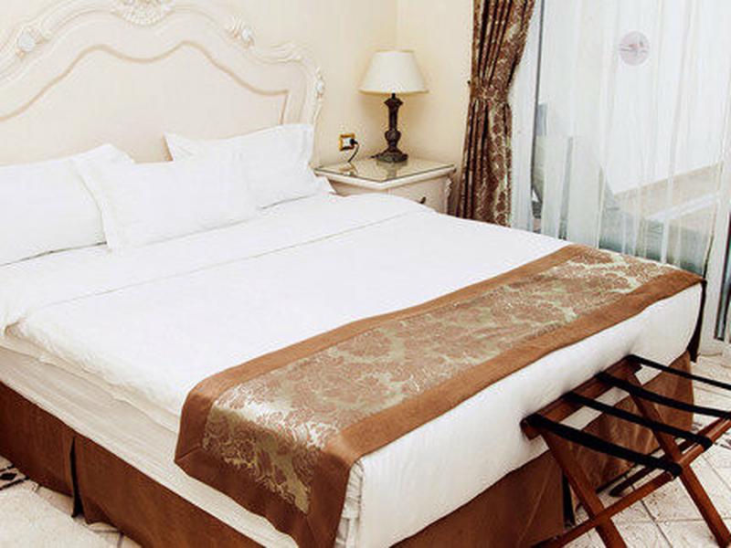 B8C6A0253EB25A2FC1523B463B05C1B8