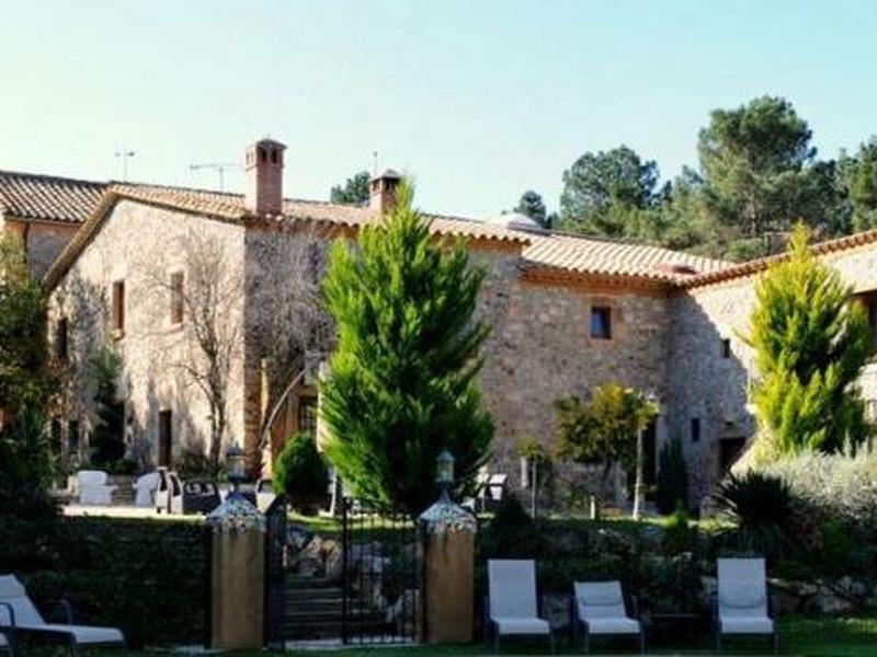 AA4FD1831D370565393B9E98FF181040