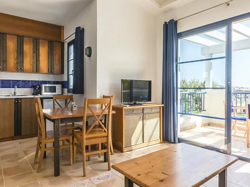 852DBA4FCCB64367825A64996B15D31B