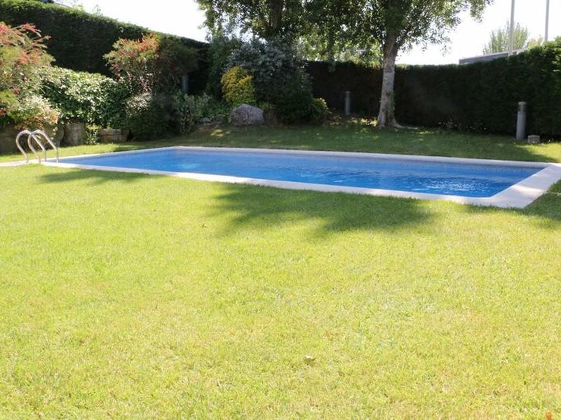 2A33D22735512F503E6D6A172878BA45