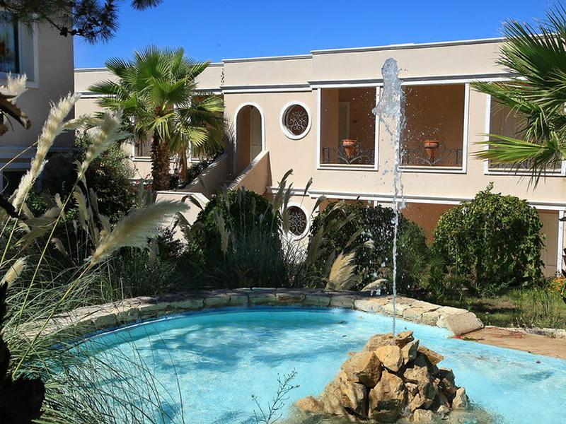 4A21588140DA6C13051A9520C22F738C