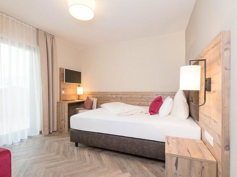 A024A733E8B48A15EC4CF4DE496F1ACE