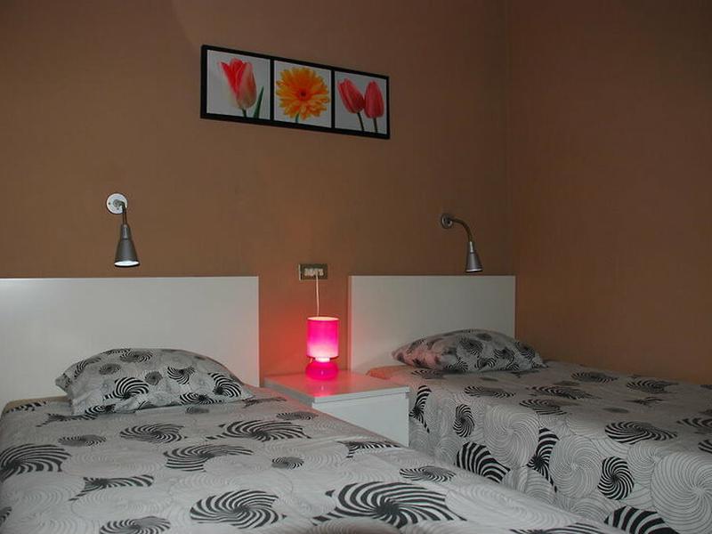 2C9D5667A909FCDD1B49C984F6BF3F27