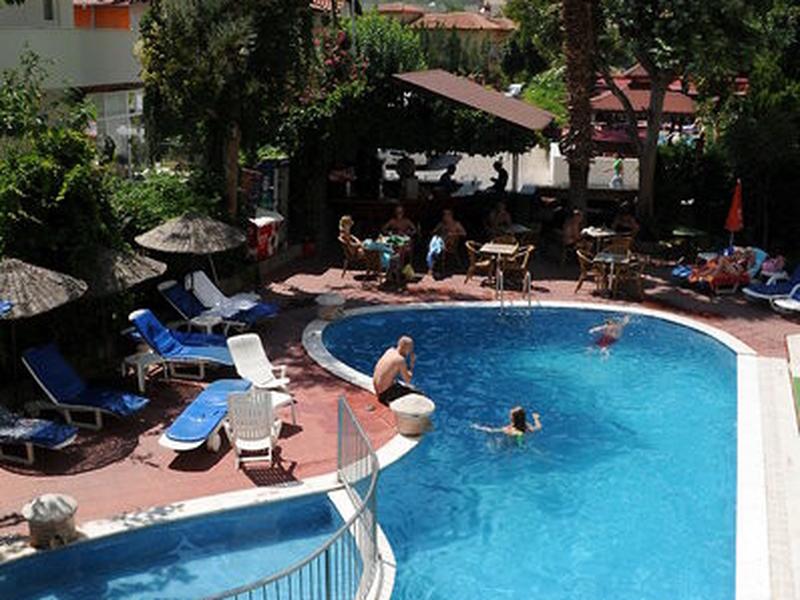 4C4F1D6CCA33CFD7BD3793C792EF19F3